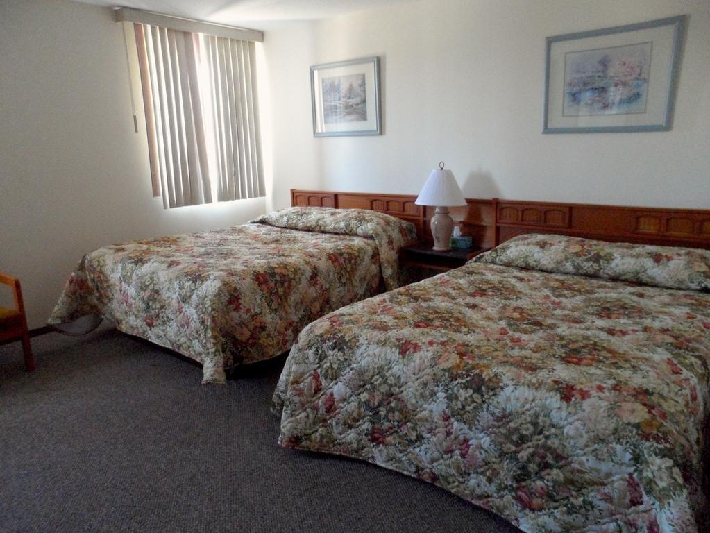 Mount Baker Hotel Cranbrook Habitación foto